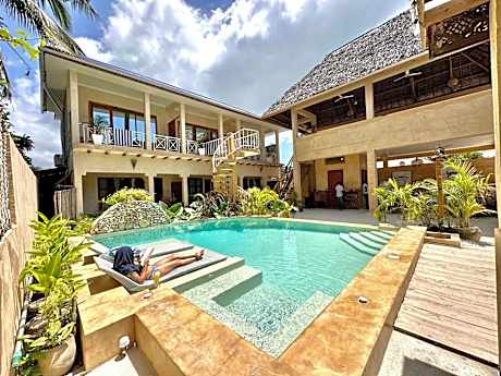 Chikachika Beach B&B