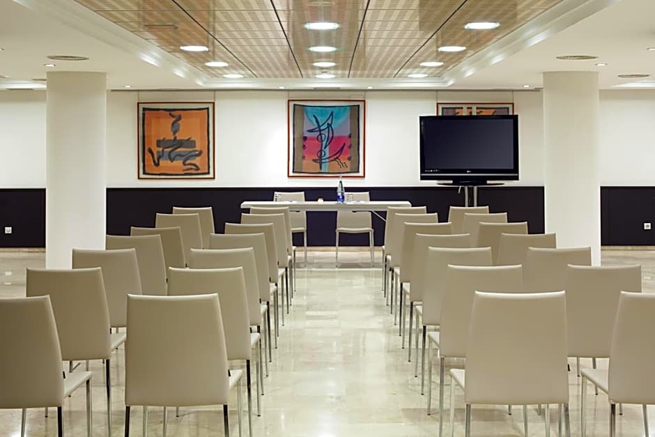 NH Ciudad De Santander