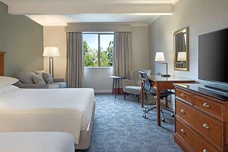 Family Room, 2 Double