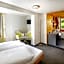 Hirschen Guesthouse - Village Hotel