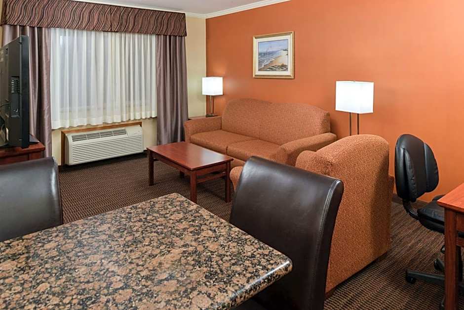 Best Western Plus Landmark Inn