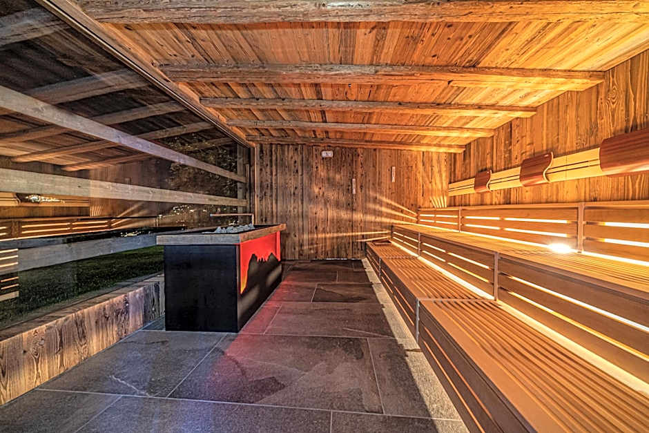 Hotel Comploj Adults only