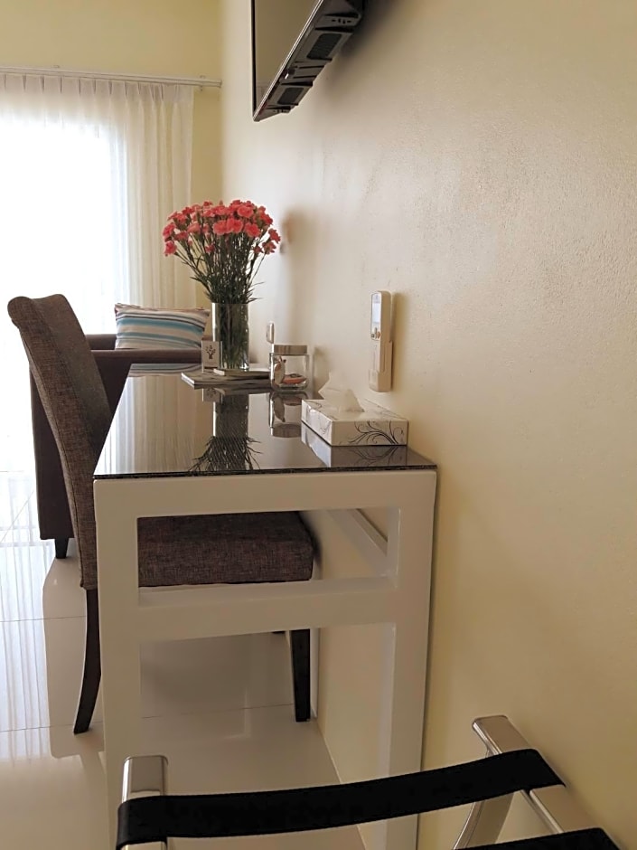 Southgate Residence Hotel