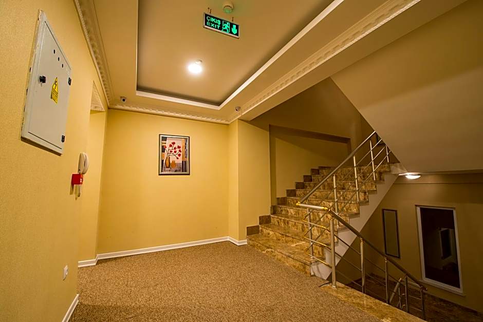 Kars-i Si̇ri̇n Otel