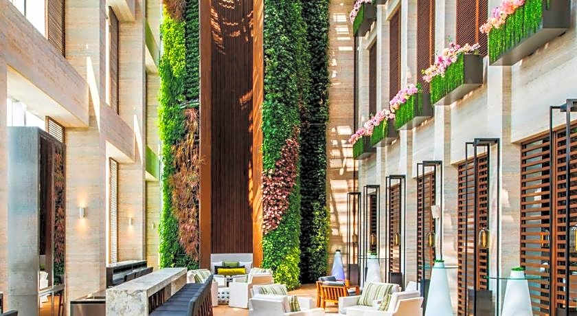 W Guangzhou
