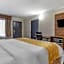Quality Inn & Suites Ft. Jackson Maingate