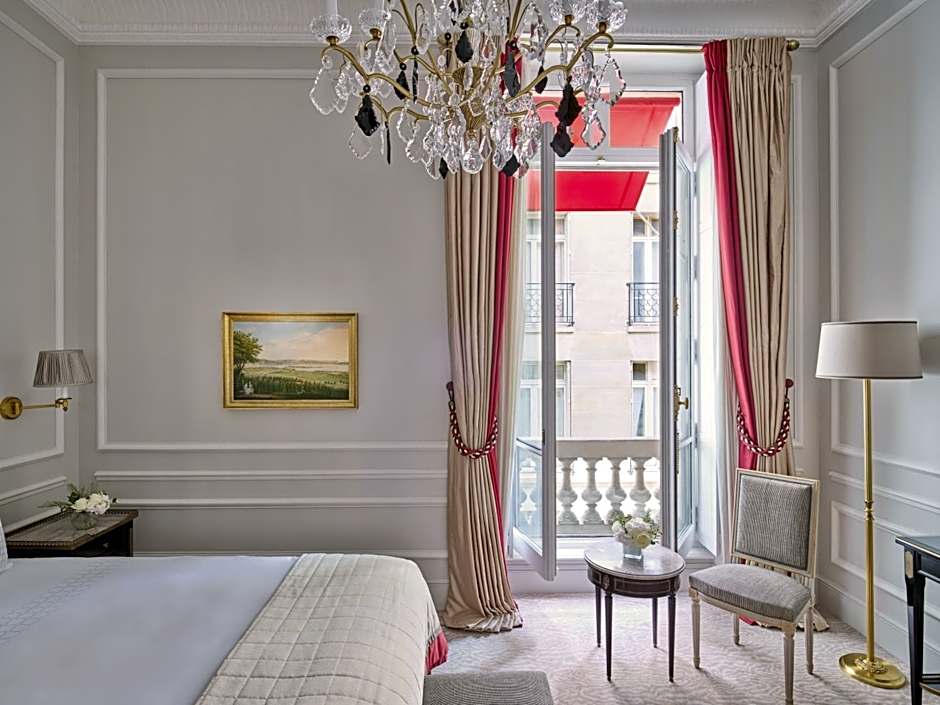 Hotel Plaza Athenee - Dorchester Collection