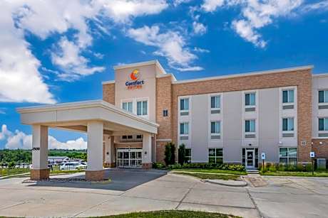 Comfort Suites West Omaha