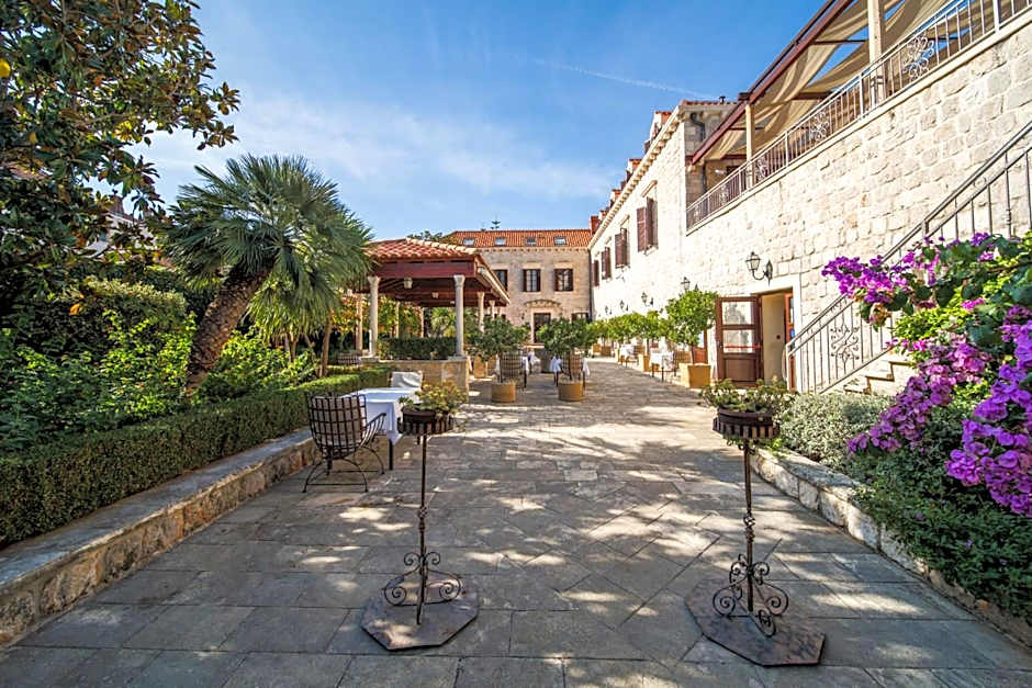 Boutique Hotel Kazbek