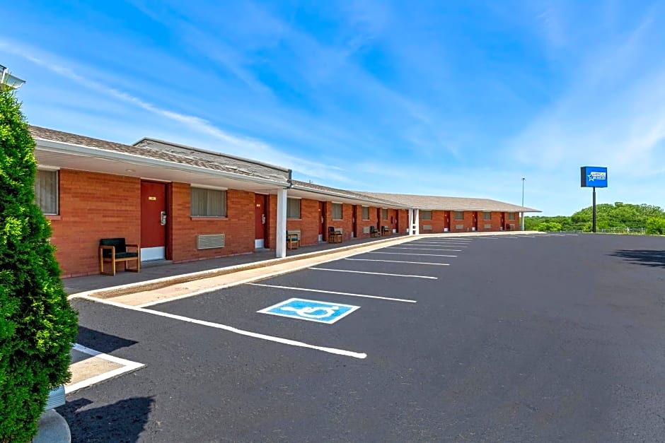 Americas Best Value Inn Belleville