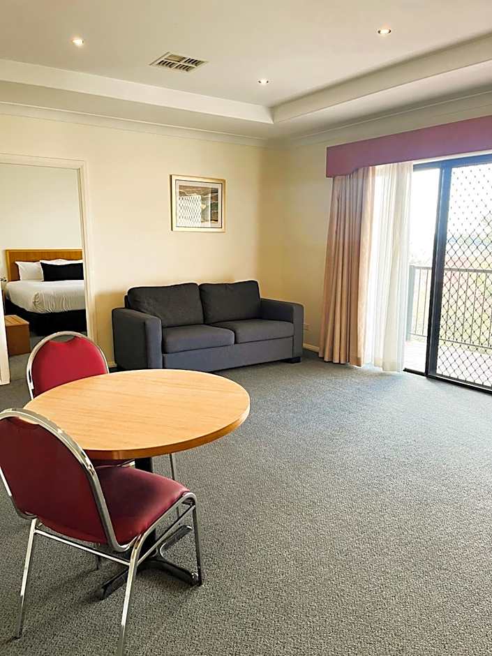 Turners Vineyard Motel