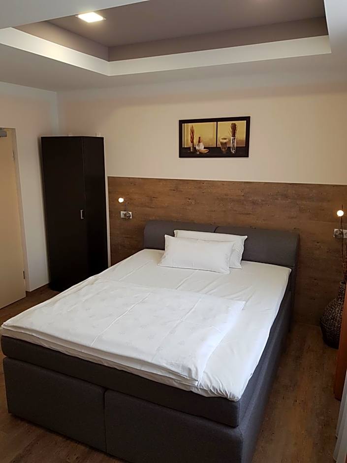 Hotel PrimaVera parco