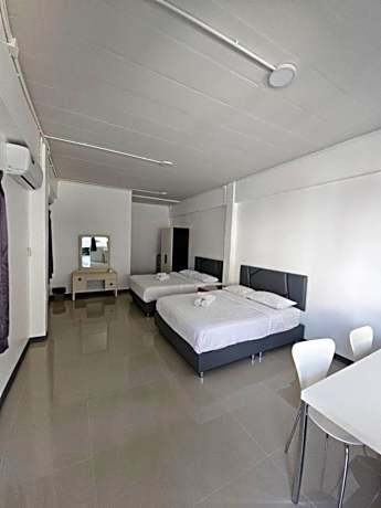 Deluxe Queen Room with Two Queen Beds
