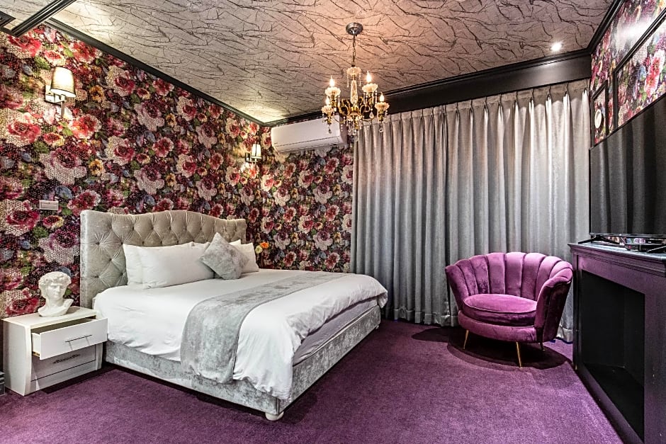 Bellus Inn