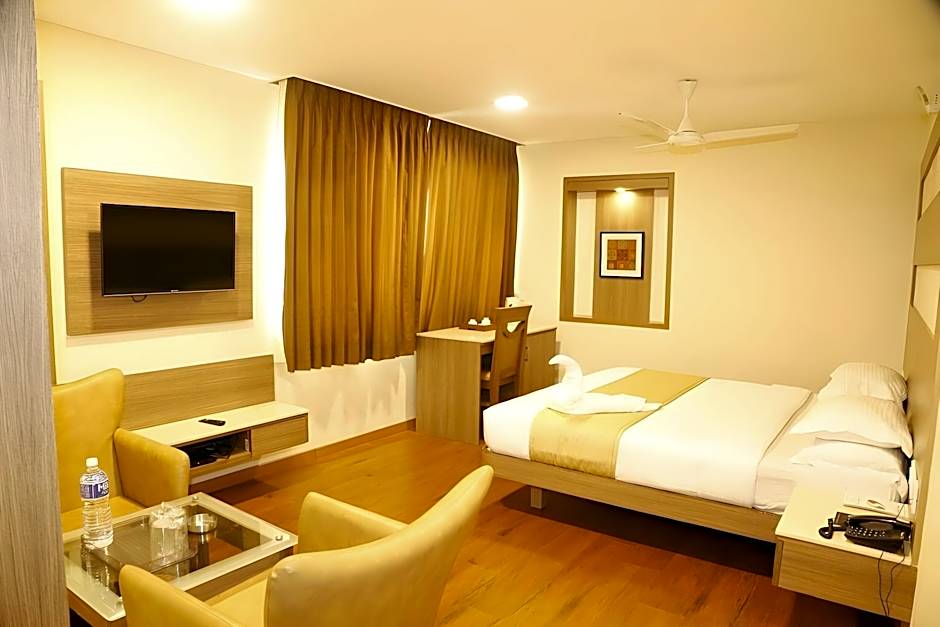 Super Capital O Grand Plaza