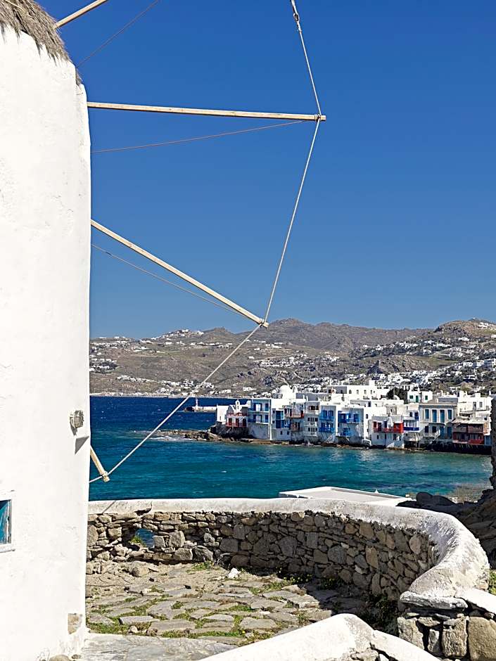 Mykonos Earth