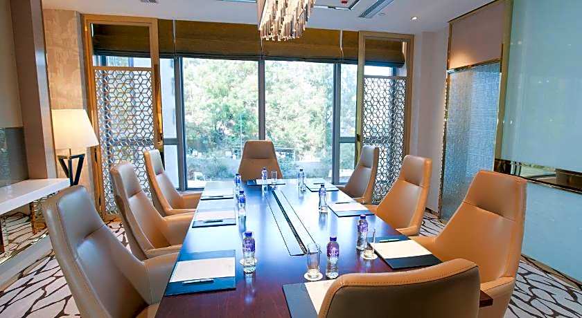 Dorsett Tsuen Wan Hong Kong