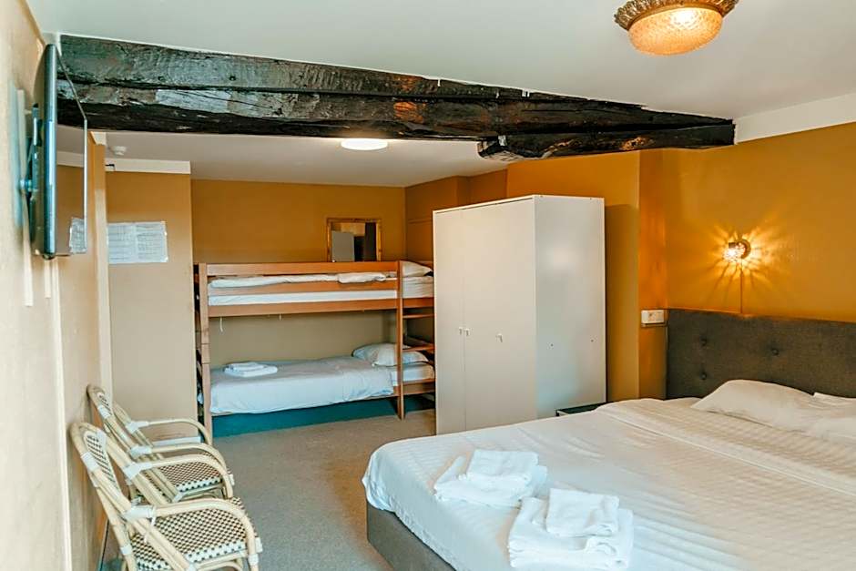 Hotel Cavalier