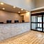 Quality Inn & Suites Evansville Downtown