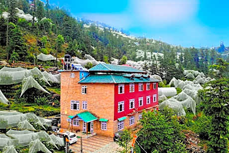 Varindavan Hotel & Restaurant