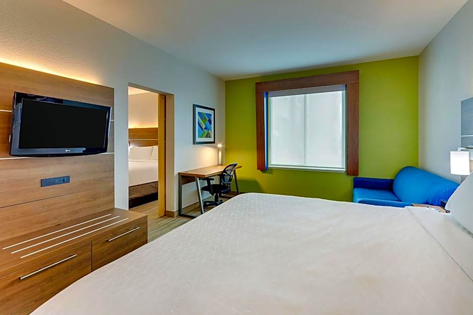 Holiday Inn Express Hotel & Suites Waxahachie By IHG