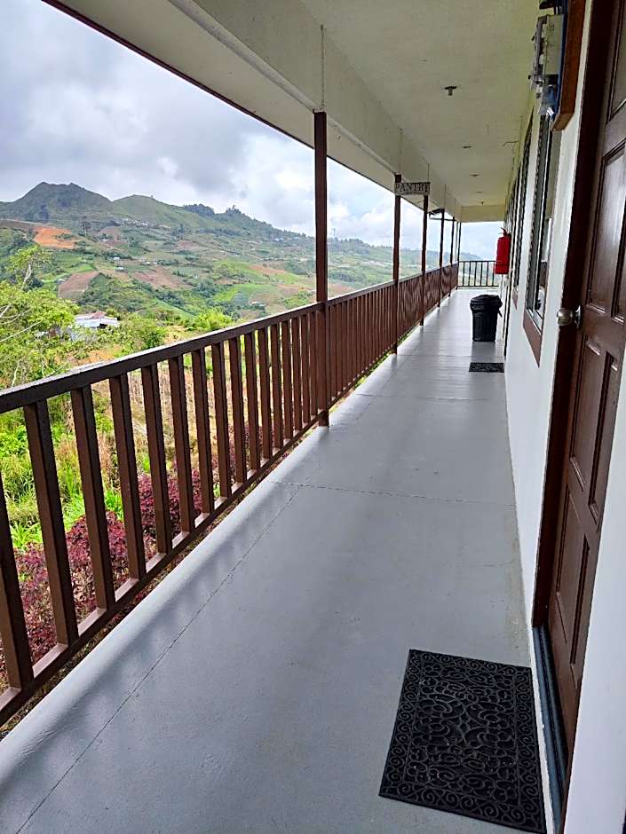 Blue Mountain Lodge Kundasang