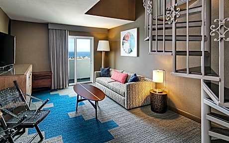 Loft Suite
