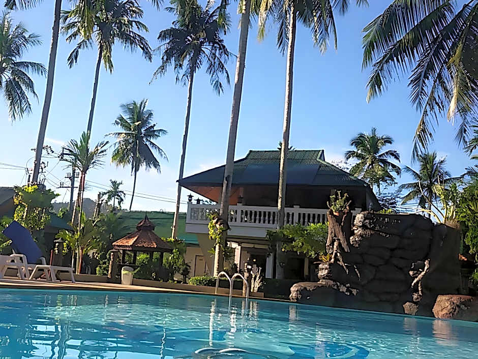 Jungle Village Bungalows 