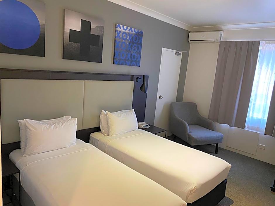 CKS Sydney Airport Hotel