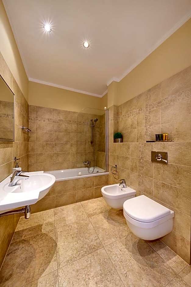 Hunger Wall Residence