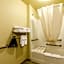Cobblestone Hotel & Suites - McCook