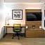 Holiday Inn Express & Suites Knoxville - Farragut by IHG