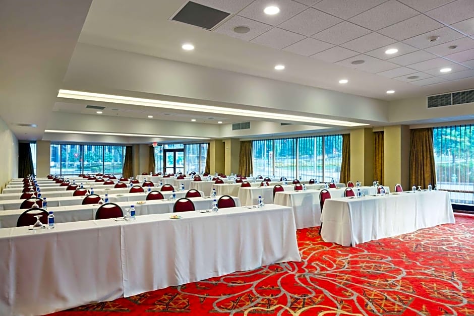 Wyndham Grand Pittsburgh