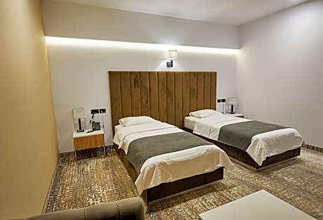 Budget Twin Room without Window