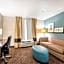 Sleep Inn & Suites