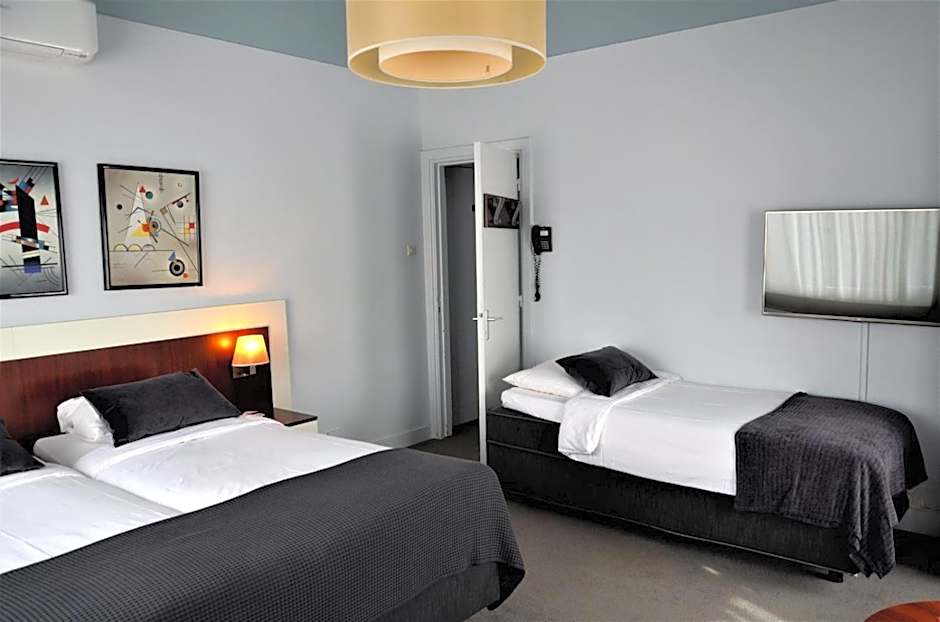 Apollo Hotel