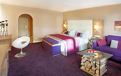 Large Modern Junior Suite with Balcony