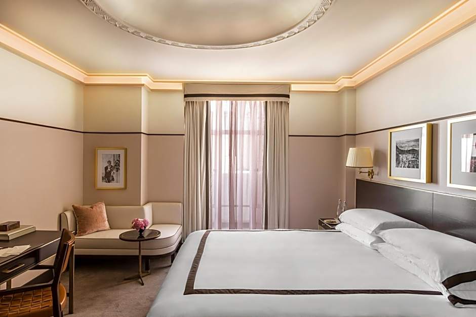 Photo 1 of 6 of Superior 1 Queen Bed