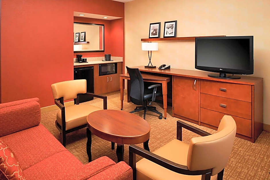 Courtyard By Marriott Chicago Waukegan/Gurnee
