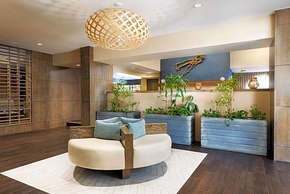 The Anza - A Calabasas Hotel