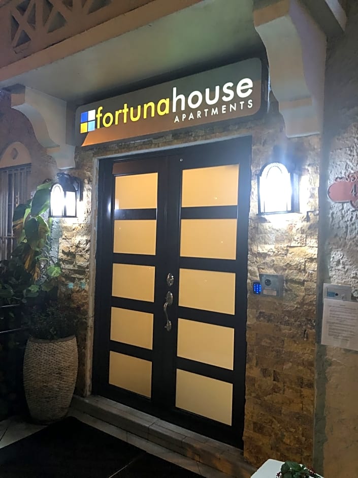 Fortuna House Apartments