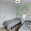 Fantastic sea and golf course view house with 3 bedrooms