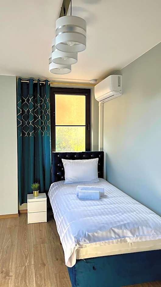 Aparthotel w Dolinie Stawów Zator by Housine