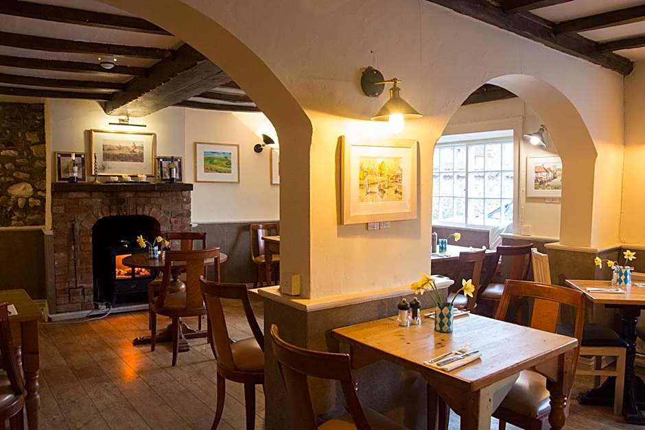 The Crown Aldbourne