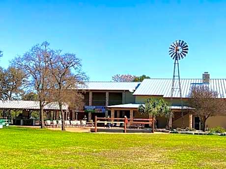 Flying L Ranch Resort
