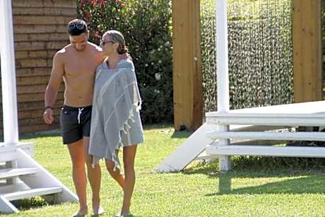 OW Andros Luxury Suites