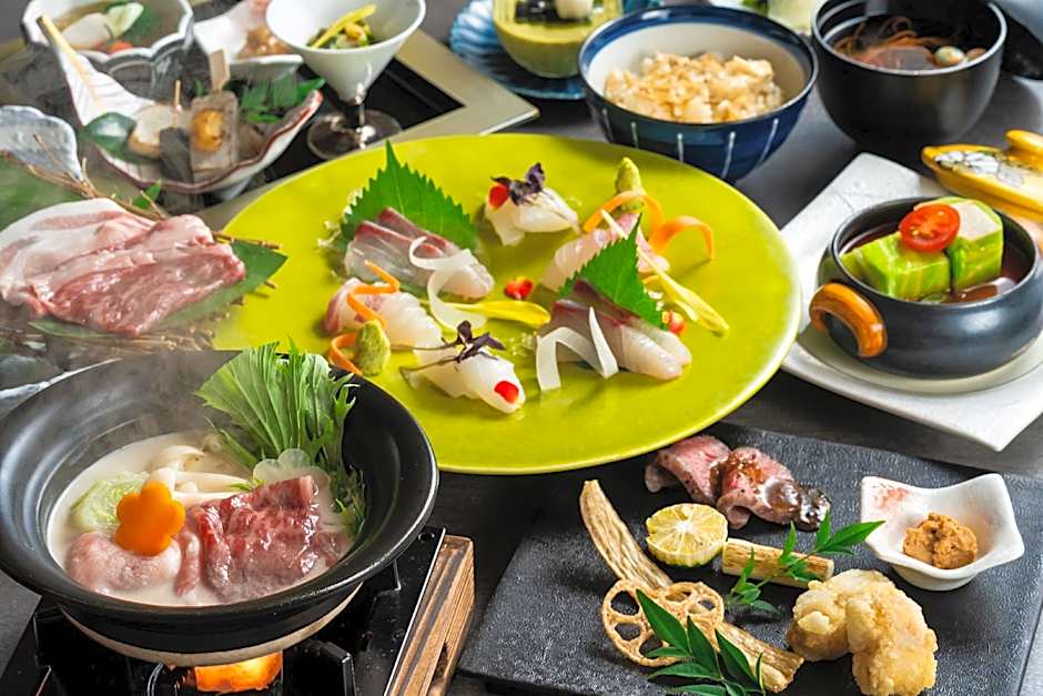 KAMENOI HOTEL GENKAINADA