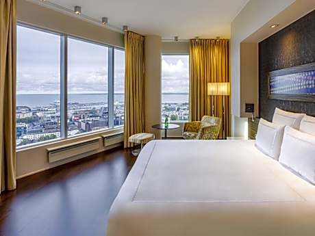 Executive King  Suite
