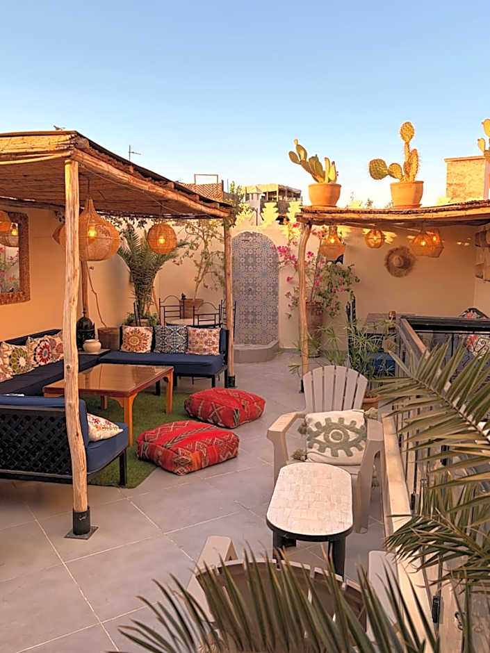 Magnifique Riad Julilu Privatise au coeur de la Medina 11P