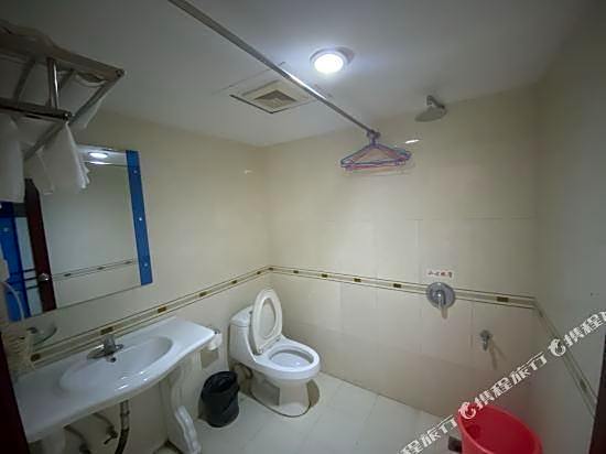 Huaxiang Hotel